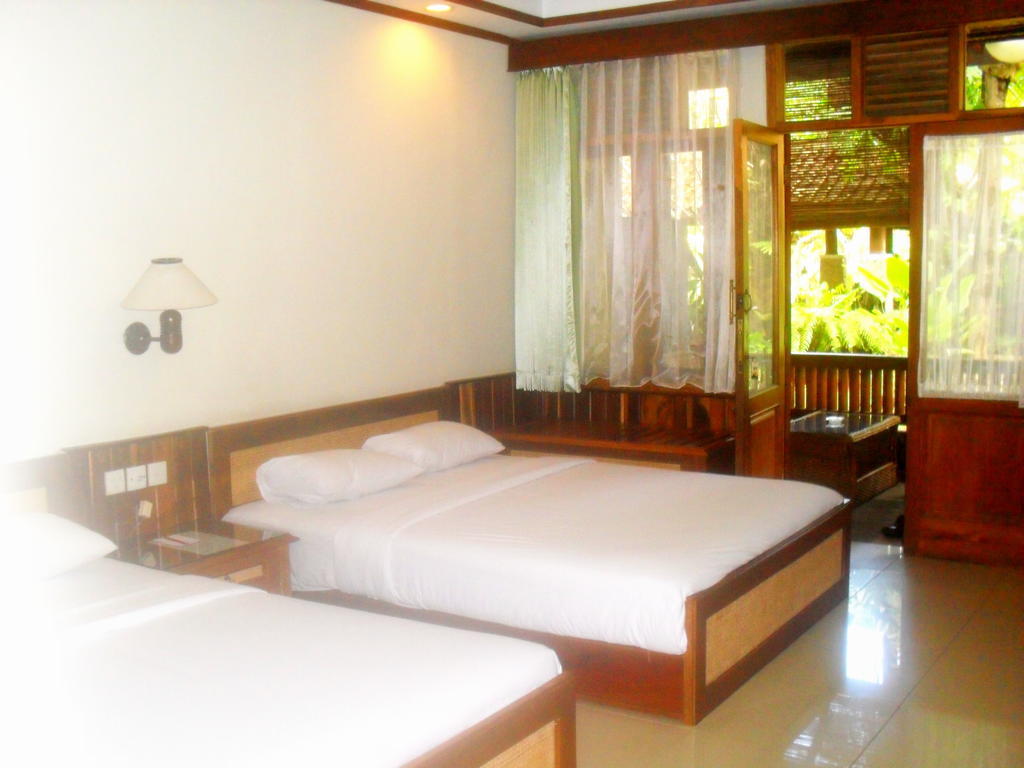 Sunrise Hotel Beach Pangandaran بانجانداران الغرفة الصورة